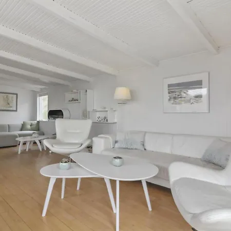 Holiday home Franja - 100m From The Sea In Nw Jutland By Interhome *